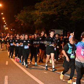 Runner Photo 3541321