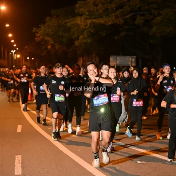 Runner Photo 3541327