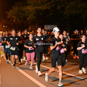 Runner Photo 3541337