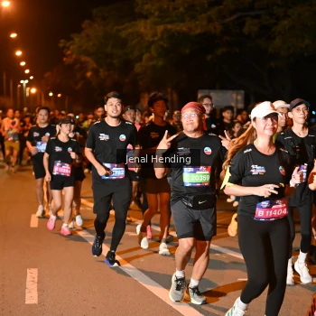Runner Photo 3541348