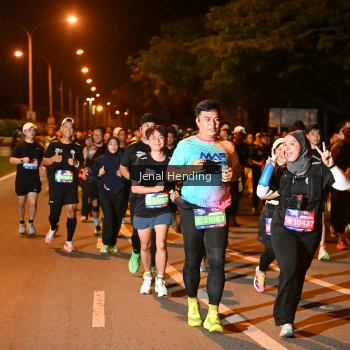 Runner Photo 3541355
