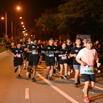 Runner Photo 3541382