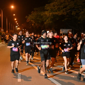 Runner Photo 3541385
