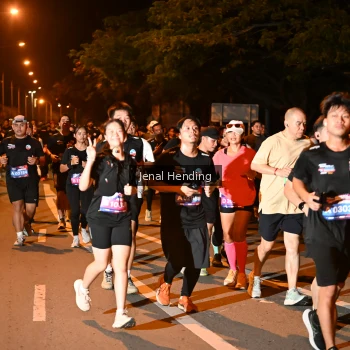 Runner Photo 3541395