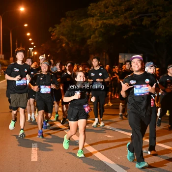 Runner Photo 3541399