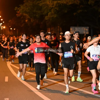 Runner Photo 3541400