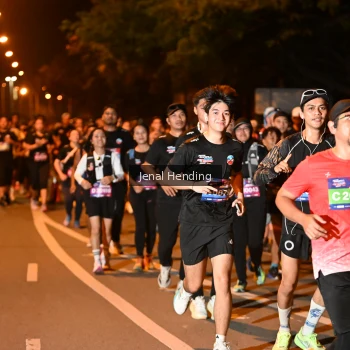 Runner Photo 3541403