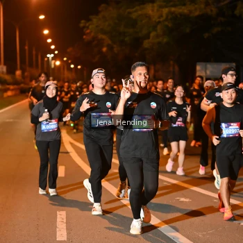 Runner Photo 3541413