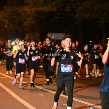 Runner Photo 3541427