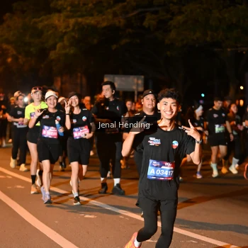 Runner Photo 3541430