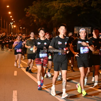 Runner Photo 3541457