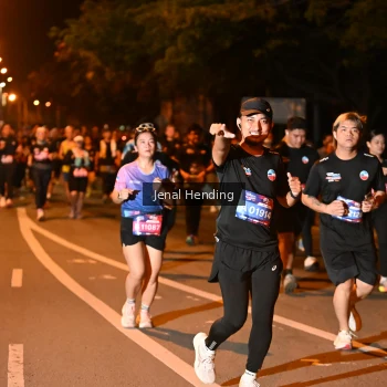 Runner Photo 3541459