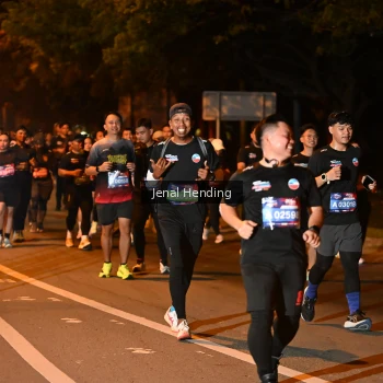Runner Photo 3541560