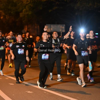Runner Photo 3541563