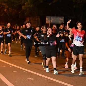 Runner Photo 3541565