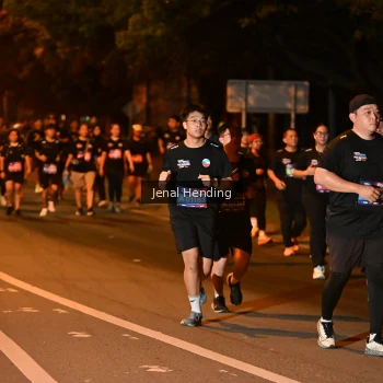 Runner Photo 3541569