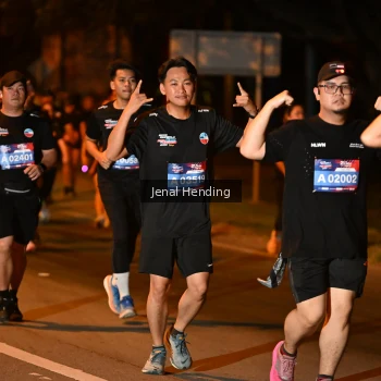 Runner Photo 3541594