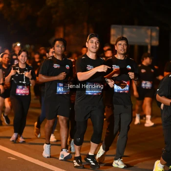 Runner Photo 3541600