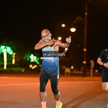 Runner Photo 3541646