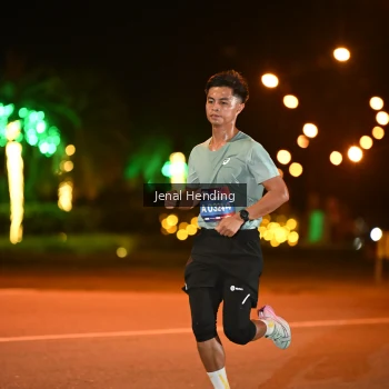 Runner Photo 3541654