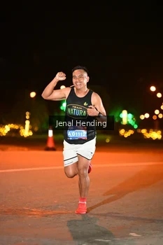 Runner Photo 3541659