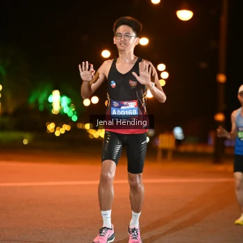 Runner Photo 3541695
