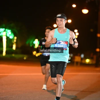 Runner Photo 3541712