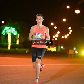 Runner Photo 3541717
