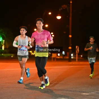 Runner Photo 3541728
