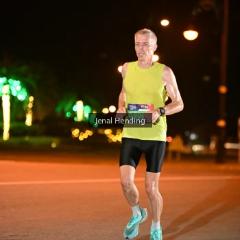 Runner Photo 3541745
