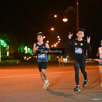 Runner Photo 3541753