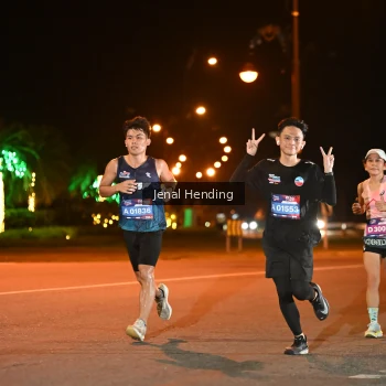 Runner Photo 3541755