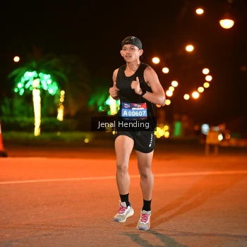 Runner Photo 3541778