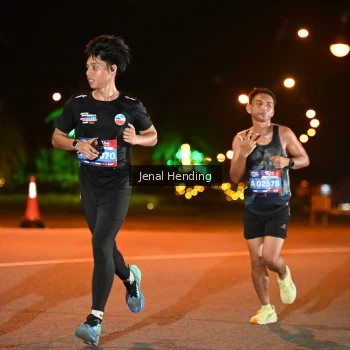 Runner Photo 3541786