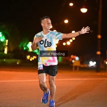 Runner Photo 3541793