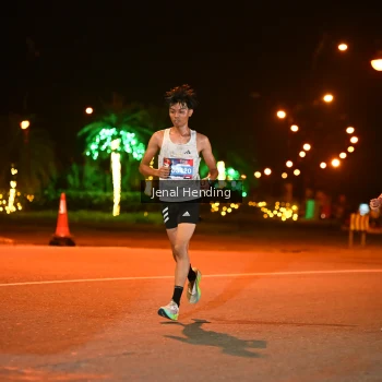 Runner Photo 3541800