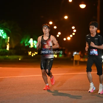 Runner Photo 3541811