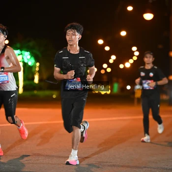 Runner Photo 3541813