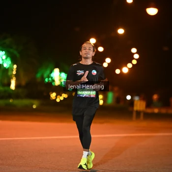 Runner Photo 3541818