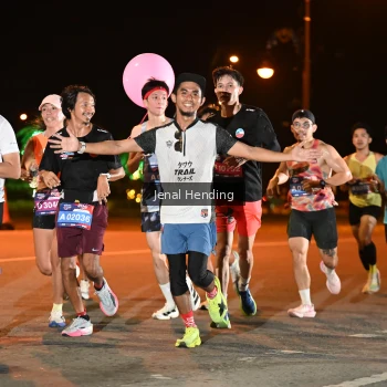 Runner Photo 3541823