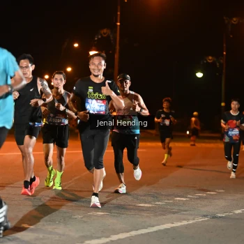 Runner Photo 3541826