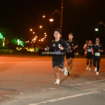 Runner Photo 3541845