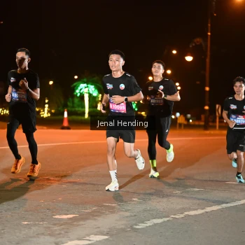 Runner Photo 3541868