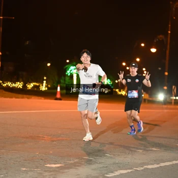 Runner Photo 3541895