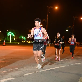 Runner Photo 3541905