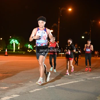 Runner Photo 3541907