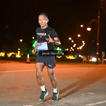 Runner Photo 3541945