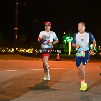 Runner Photo 3541984