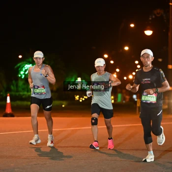 Runner Photo 3541999