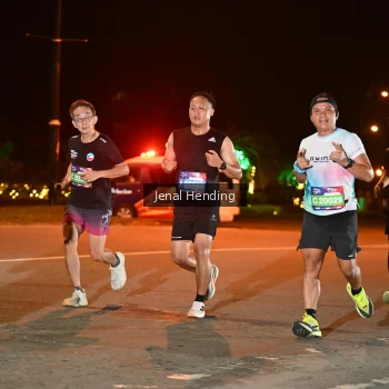 Runner Photo 3542014